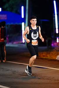 BIB: 2135
                            <button type="button" onclick="openModal(14746733)" class="btn btn-primary btn-sm float-right btn-popup" data-toggle="modal" data-target=".modal-high-quality">
                        <i class="fas fa-shopping-cart"></i> Add to Cart
                    </button>
                                            <button type="button" onclick="isThisMe(14746733, true)" class="btn btn-success btn-sm float-right btn-popup btn-isme hidden" data-toggle="tooltip" data-placement="bottom" title="นี่คือรูปของคุณใช่ไหม คลิกที่นี่เพื่อเอาเข้าอัลบั้ม">
                        <i class="fas fa-plus"></i> Add to album
                    </button>
                    <button type="button" onclick="isThisMe(14746733, false)" class="btn btn-warning btn-sm float-right btn-popup btn-isnotme hidden">
                        <i class="fas fa-ban"></i> Remove from album
                    </button>