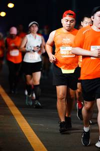 BIB: 2984
                            <button type="button" onclick="openModal(14860076)" class="btn btn-primary btn-sm float-right btn-popup" data-toggle="modal" data-target=".modal-high-quality">
                        <i class="fas fa-shopping-cart"></i> Add to Cart
                    </button>
                                            <button type="button" onclick="isThisMe(14860076, true)" class="btn btn-success btn-sm float-right btn-popup btn-isme hidden" data-toggle="tooltip" data-placement="bottom" title="นี่คือรูปของคุณใช่ไหม คลิกที่นี่เพื่อเอาเข้าอัลบั้ม">
                        <i class="fas fa-plus"></i> Add to album
                    </button>
                    <button type="button" onclick="isThisMe(14860076, false)" class="btn btn-warning btn-sm float-right btn-popup btn-isnotme hidden">
                        <i class="fas fa-ban"></i> Remove from album
                    </button>