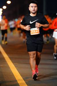 BIB: 26640
                            <button type="button" onclick="openModal(14825608)" class="btn btn-primary btn-sm float-right btn-popup" data-toggle="modal" data-target=".modal-high-quality">
                        <i class="fas fa-shopping-cart"></i> Add to Cart
                    </button>
                                            <button type="button" onclick="isThisMe(14825608, true)" class="btn btn-success btn-sm float-right btn-popup btn-isme hidden" data-toggle="tooltip" data-placement="bottom" title="นี่คือรูปของคุณใช่ไหม คลิกที่นี่เพื่อเอาเข้าอัลบั้ม">
                        <i class="fas fa-plus"></i> Add to album
                    </button>
                    <button type="button" onclick="isThisMe(14825608, false)" class="btn btn-warning btn-sm float-right btn-popup btn-isnotme hidden">
                        <i class="fas fa-ban"></i> Remove from album
                    </button>