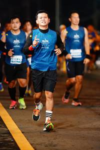 BIB: 202, 5040
                            <button type="button" onclick="openModal(14624608)" class="btn btn-primary btn-sm float-right btn-popup" data-toggle="modal" data-target=".modal-high-quality">
                        <i class="fas fa-shopping-cart"></i> Add to Cart
                    </button>
                                            <button type="button" onclick="isThisMe(14624608, true)" class="btn btn-success btn-sm float-right btn-popup btn-isme hidden" data-toggle="tooltip" data-placement="bottom" title="นี่คือรูปของคุณใช่ไหม คลิกที่นี่เพื่อเอาเข้าอัลบั้ม">
                        <i class="fas fa-plus"></i> Add to album
                    </button>
                    <button type="button" onclick="isThisMe(14624608, false)" class="btn btn-warning btn-sm float-right btn-popup btn-isnotme hidden">
                        <i class="fas fa-ban"></i> Remove from album
                    </button>