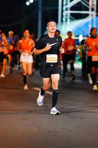 BIB: 25016
                            <button type="button" onclick="openModal(14750471)" class="btn btn-primary btn-sm float-right btn-popup" data-toggle="modal" data-target=".modal-high-quality">
                        <i class="fas fa-shopping-cart"></i> Add to Cart
                    </button>
                                            <button type="button" onclick="isThisMe(14750471, true)" class="btn btn-success btn-sm float-right btn-popup btn-isme hidden" data-toggle="tooltip" data-placement="bottom" title="นี่คือรูปของคุณใช่ไหม คลิกที่นี่เพื่อเอาเข้าอัลบั้ม">
                        <i class="fas fa-plus"></i> Add to album
                    </button>
                    <button type="button" onclick="isThisMe(14750471, false)" class="btn btn-warning btn-sm float-right btn-popup btn-isnotme hidden">
                        <i class="fas fa-ban"></i> Remove from album
                    </button>