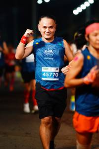 BIB: 202, 45770
                            <button type="button" onclick="openModal(14596652)" class="btn btn-primary btn-sm float-right btn-popup" data-toggle="modal" data-target=".modal-high-quality">
                        <i class="fas fa-shopping-cart"></i> Add to Cart
                    </button>
                                            <button type="button" onclick="isThisMe(14596652, true)" class="btn btn-success btn-sm float-right btn-popup btn-isme hidden" data-toggle="tooltip" data-placement="bottom" title="นี่คือรูปของคุณใช่ไหม คลิกที่นี่เพื่อเอาเข้าอัลบั้ม">
                        <i class="fas fa-plus"></i> Add to album
                    </button>
                    <button type="button" onclick="isThisMe(14596652, false)" class="btn btn-warning btn-sm float-right btn-popup btn-isnotme hidden">
                        <i class="fas fa-ban"></i> Remove from album
                    </button>