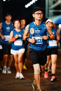 BIB: 202, 047
                            <button type="button" onclick="openModal(14689947)" class="btn btn-primary btn-sm float-right btn-popup" data-toggle="modal" data-target=".modal-high-quality">
                        <i class="fas fa-shopping-cart"></i> Add to Cart
                    </button>
                                            <button type="button" onclick="isThisMe(14689947, true)" class="btn btn-success btn-sm float-right btn-popup btn-isme hidden" data-toggle="tooltip" data-placement="bottom" title="นี่คือรูปของคุณใช่ไหม คลิกที่นี่เพื่อเอาเข้าอัลบั้ม">
                        <i class="fas fa-plus"></i> Add to album
                    </button>
                    <button type="button" onclick="isThisMe(14689947, false)" class="btn btn-warning btn-sm float-right btn-popup btn-isnotme hidden">
                        <i class="fas fa-ban"></i> Remove from album
                    </button>