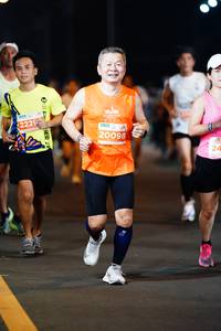 BIB: 2225, 20098
                            <button type="button" onclick="openModal(14824864)" class="btn btn-primary btn-sm float-right btn-popup" data-toggle="modal" data-target=".modal-high-quality">
                        <i class="fas fa-shopping-cart"></i> Add to Cart
                    </button>
                                            <button type="button" onclick="isThisMe(14824864, true)" class="btn btn-success btn-sm float-right btn-popup btn-isme hidden" data-toggle="tooltip" data-placement="bottom" title="นี่คือรูปของคุณใช่ไหม คลิกที่นี่เพื่อเอาเข้าอัลบั้ม">
                        <i class="fas fa-plus"></i> Add to album
                    </button>
                    <button type="button" onclick="isThisMe(14824864, false)" class="btn btn-warning btn-sm float-right btn-popup btn-isnotme hidden">
                        <i class="fas fa-ban"></i> Remove from album
                    </button>