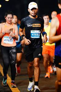 BIB: 41682, 47683
                            <button type="button" onclick="openModal(14628386)" class="btn btn-primary btn-sm float-right btn-popup" data-toggle="modal" data-target=".modal-high-quality">
                        <i class="fas fa-shopping-cart"></i> Add to Cart
                    </button>
                                            <button type="button" onclick="isThisMe(14628386, true)" class="btn btn-success btn-sm float-right btn-popup btn-isme hidden" data-toggle="tooltip" data-placement="bottom" title="นี่คือรูปของคุณใช่ไหม คลิกที่นี่เพื่อเอาเข้าอัลบั้ม">
                        <i class="fas fa-plus"></i> Add to album
                    </button>
                    <button type="button" onclick="isThisMe(14628386, false)" class="btn btn-warning btn-sm float-right btn-popup btn-isnotme hidden">
                        <i class="fas fa-ban"></i> Remove from album
                    </button>