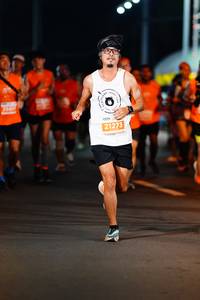 BIB: 2500, 21273
                            <button type="button" onclick="openModal(14833274)" class="btn btn-primary btn-sm float-right btn-popup" data-toggle="modal" data-target=".modal-high-quality">
                        <i class="fas fa-shopping-cart"></i> Add to Cart
                    </button>
                                            <button type="button" onclick="isThisMe(14833274, true)" class="btn btn-success btn-sm float-right btn-popup btn-isme hidden" data-toggle="tooltip" data-placement="bottom" title="นี่คือรูปของคุณใช่ไหม คลิกที่นี่เพื่อเอาเข้าอัลบั้ม">
                        <i class="fas fa-plus"></i> Add to album
                    </button>
                    <button type="button" onclick="isThisMe(14833274, false)" class="btn btn-warning btn-sm float-right btn-popup btn-isnotme hidden">
                        <i class="fas fa-ban"></i> Remove from album
                    </button>