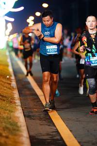 BIB: 45010, 814
                            <button type="button" onclick="openModal(14623584)" class="btn btn-primary btn-sm float-right btn-popup" data-toggle="modal" data-target=".modal-high-quality">
                        <i class="fas fa-shopping-cart"></i> Add to Cart
                    </button>
                                            <button type="button" onclick="isThisMe(14623584, true)" class="btn btn-success btn-sm float-right btn-popup btn-isme hidden" data-toggle="tooltip" data-placement="bottom" title="นี่คือรูปของคุณใช่ไหม คลิกที่นี่เพื่อเอาเข้าอัลบั้ม">
                        <i class="fas fa-plus"></i> Add to album
                    </button>
                    <button type="button" onclick="isThisMe(14623584, false)" class="btn btn-warning btn-sm float-right btn-popup btn-isnotme hidden">
                        <i class="fas fa-ban"></i> Remove from album
                    </button>