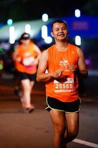 BIB: 25565
                            <button type="button" onclick="openModal(14953245)" class="btn btn-primary btn-sm float-right btn-popup" data-toggle="modal" data-target=".modal-high-quality">
                        <i class="fas fa-shopping-cart"></i> Add to Cart
                    </button>
                                            <button type="button" onclick="isThisMe(14953245, true)" class="btn btn-success btn-sm float-right btn-popup btn-isme hidden" data-toggle="tooltip" data-placement="bottom" title="นี่คือรูปของคุณใช่ไหม คลิกที่นี่เพื่อเอาเข้าอัลบั้ม">
                        <i class="fas fa-plus"></i> Add to album
                    </button>
                    <button type="button" onclick="isThisMe(14953245, false)" class="btn btn-warning btn-sm float-right btn-popup btn-isnotme hidden">
                        <i class="fas fa-ban"></i> Remove from album
                    </button>