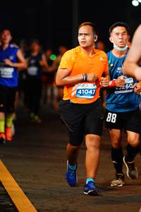 BIB: 260, 41047
                            <button type="button" onclick="openModal(14625148)" class="btn btn-primary btn-sm float-right btn-popup" data-toggle="modal" data-target=".modal-high-quality">
                        <i class="fas fa-shopping-cart"></i> Add to Cart
                    </button>
                                            <button type="button" onclick="isThisMe(14625148, true)" class="btn btn-success btn-sm float-right btn-popup btn-isme hidden" data-toggle="tooltip" data-placement="bottom" title="นี่คือรูปของคุณใช่ไหม คลิกที่นี่เพื่อเอาเข้าอัลบั้ม">
                        <i class="fas fa-plus"></i> Add to album
                    </button>
                    <button type="button" onclick="isThisMe(14625148, false)" class="btn btn-warning btn-sm float-right btn-popup btn-isnotme hidden">
                        <i class="fas fa-ban"></i> Remove from album
                    </button>