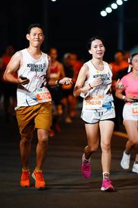 BIB: 21104, 29858
                            <button type="button" onclick="openModal(14858717)" class="btn btn-primary btn-sm float-right btn-popup" data-toggle="modal" data-target=".modal-high-quality">
                        <i class="fas fa-shopping-cart"></i> Add to Cart
                    </button>
                                            <button type="button" onclick="isThisMe(14858717, true)" class="btn btn-success btn-sm float-right btn-popup btn-isme hidden" data-toggle="tooltip" data-placement="bottom" title="นี่คือรูปของคุณใช่ไหม คลิกที่นี่เพื่อเอาเข้าอัลบั้ม">
                        <i class="fas fa-plus"></i> Add to album
                    </button>
                    <button type="button" onclick="isThisMe(14858717, false)" class="btn btn-warning btn-sm float-right btn-popup btn-isnotme hidden">
                        <i class="fas fa-ban"></i> Remove from album
                    </button>