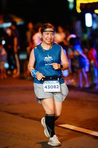 BIB: 201, 43082
                            <button type="button" onclick="openModal(14699140)" class="btn btn-primary btn-sm float-right btn-popup" data-toggle="modal" data-target=".modal-high-quality">
                        <i class="fas fa-shopping-cart"></i> Add to Cart
                    </button>
                                            <button type="button" onclick="isThisMe(14699140, true)" class="btn btn-success btn-sm float-right btn-popup btn-isme hidden" data-toggle="tooltip" data-placement="bottom" title="นี่คือรูปของคุณใช่ไหม คลิกที่นี่เพื่อเอาเข้าอัลบั้ม">
                        <i class="fas fa-plus"></i> Add to album
                    </button>
                    <button type="button" onclick="isThisMe(14699140, false)" class="btn btn-warning btn-sm float-right btn-popup btn-isnotme hidden">
                        <i class="fas fa-ban"></i> Remove from album
                    </button>