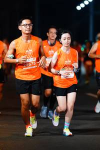 BIB: 25675
                            <button type="button" onclick="openModal(14844262)" class="btn btn-primary btn-sm float-right btn-popup" data-toggle="modal" data-target=".modal-high-quality">
                        <i class="fas fa-shopping-cart"></i> Add to Cart
                    </button>
                                            <button type="button" onclick="isThisMe(14844262, true)" class="btn btn-success btn-sm float-right btn-popup btn-isme hidden" data-toggle="tooltip" data-placement="bottom" title="นี่คือรูปของคุณใช่ไหม คลิกที่นี่เพื่อเอาเข้าอัลบั้ม">
                        <i class="fas fa-plus"></i> Add to album
                    </button>
                    <button type="button" onclick="isThisMe(14844262, false)" class="btn btn-warning btn-sm float-right btn-popup btn-isnotme hidden">
                        <i class="fas fa-ban"></i> Remove from album
                    </button>