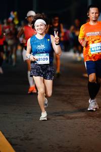 BIB: 4586, 48109
                            <button type="button" onclick="openModal(14623268)" class="btn btn-primary btn-sm float-right btn-popup" data-toggle="modal" data-target=".modal-high-quality">
                        <i class="fas fa-shopping-cart"></i> Add to Cart
                    </button>
                                            <button type="button" onclick="isThisMe(14623268, true)" class="btn btn-success btn-sm float-right btn-popup btn-isme hidden" data-toggle="tooltip" data-placement="bottom" title="นี่คือรูปของคุณใช่ไหม คลิกที่นี่เพื่อเอาเข้าอัลบั้ม">
                        <i class="fas fa-plus"></i> Add to album
                    </button>
                    <button type="button" onclick="isThisMe(14623268, false)" class="btn btn-warning btn-sm float-right btn-popup btn-isnotme hidden">
                        <i class="fas fa-ban"></i> Remove from album
                    </button>