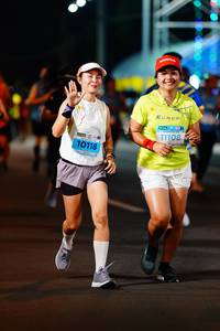 BIB: 11108, 10118
                            <button type="button" onclick="openModal(14424072)" class="btn btn-primary btn-sm float-right btn-popup" data-toggle="modal" data-target=".modal-high-quality">
                        <i class="fas fa-shopping-cart"></i> Add to Cart
                    </button>
                                            <button type="button" onclick="isThisMe(14424072, true)" class="btn btn-success btn-sm float-right btn-popup btn-isme hidden" data-toggle="tooltip" data-placement="bottom" title="นี่คือรูปของคุณใช่ไหม คลิกที่นี่เพื่อเอาเข้าอัลบั้ม">
                        <i class="fas fa-plus"></i> Add to album
                    </button>
                    <button type="button" onclick="isThisMe(14424072, false)" class="btn btn-warning btn-sm float-right btn-popup btn-isnotme hidden">
                        <i class="fas fa-ban"></i> Remove from album
                    </button>