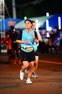 BIB: 13240
                            <button type="button" onclick="openModal(14403528)" class="btn btn-primary btn-sm float-right btn-popup" data-toggle="modal" data-target=".modal-high-quality">
                        <i class="fas fa-shopping-cart"></i> Add to Cart
                    </button>
                                            <button type="button" onclick="isThisMe(14403528, true)" class="btn btn-success btn-sm float-right btn-popup btn-isme hidden" data-toggle="tooltip" data-placement="bottom" title="นี่คือรูปของคุณใช่ไหม คลิกที่นี่เพื่อเอาเข้าอัลบั้ม">
                        <i class="fas fa-plus"></i> Add to album
                    </button>
                    <button type="button" onclick="isThisMe(14403528, false)" class="btn btn-warning btn-sm float-right btn-popup btn-isnotme hidden">
                        <i class="fas fa-ban"></i> Remove from album
                    </button>