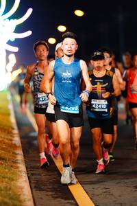 BIB: 473, 42418
                            <button type="button" onclick="openModal(14574027)" class="btn btn-primary btn-sm float-right btn-popup" data-toggle="modal" data-target=".modal-high-quality">
                        <i class="fas fa-shopping-cart"></i> Add to Cart
                    </button>
                                            <button type="button" onclick="isThisMe(14574027, true)" class="btn btn-success btn-sm float-right btn-popup btn-isme hidden" data-toggle="tooltip" data-placement="bottom" title="นี่คือรูปของคุณใช่ไหม คลิกที่นี่เพื่อเอาเข้าอัลบั้ม">
                        <i class="fas fa-plus"></i> Add to album
                    </button>
                    <button type="button" onclick="isThisMe(14574027, false)" class="btn btn-warning btn-sm float-right btn-popup btn-isnotme hidden">
                        <i class="fas fa-ban"></i> Remove from album
                    </button>