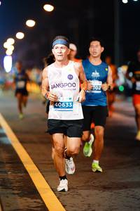 BIB: 302, 40633
                            <button type="button" onclick="openModal(14572158)" class="btn btn-primary btn-sm float-right btn-popup" data-toggle="modal" data-target=".modal-high-quality">
                        <i class="fas fa-shopping-cart"></i> Add to Cart
                    </button>
                                            <button type="button" onclick="isThisMe(14572158, true)" class="btn btn-success btn-sm float-right btn-popup btn-isme hidden" data-toggle="tooltip" data-placement="bottom" title="นี่คือรูปของคุณใช่ไหม คลิกที่นี่เพื่อเอาเข้าอัลบั้ม">
                        <i class="fas fa-plus"></i> Add to album
                    </button>
                    <button type="button" onclick="isThisMe(14572158, false)" class="btn btn-warning btn-sm float-right btn-popup btn-isnotme hidden">
                        <i class="fas fa-ban"></i> Remove from album
                    </button>