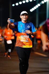 BIB: 27176
                            <button type="button" onclick="openModal(14858949)" class="btn btn-primary btn-sm float-right btn-popup" data-toggle="modal" data-target=".modal-high-quality">
                        <i class="fas fa-shopping-cart"></i> Add to Cart
                    </button>
                                            <button type="button" onclick="isThisMe(14858949, true)" class="btn btn-success btn-sm float-right btn-popup btn-isme hidden" data-toggle="tooltip" data-placement="bottom" title="นี่คือรูปของคุณใช่ไหม คลิกที่นี่เพื่อเอาเข้าอัลบั้ม">
                        <i class="fas fa-plus"></i> Add to album
                    </button>
                    <button type="button" onclick="isThisMe(14858949, false)" class="btn btn-warning btn-sm float-right btn-popup btn-isnotme hidden">
                        <i class="fas fa-ban"></i> Remove from album
                    </button>