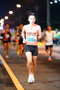 BIB: 4006
                            <button type="button" onclick="openModal(14568424)" class="btn btn-primary btn-sm float-right btn-popup" data-toggle="modal" data-target=".modal-high-quality">
                        <i class="fas fa-shopping-cart"></i> Add to Cart
                    </button>
                                            <button type="button" onclick="isThisMe(14568424, true)" class="btn btn-success btn-sm float-right btn-popup btn-isme hidden" data-toggle="tooltip" data-placement="bottom" title="นี่คือรูปของคุณใช่ไหม คลิกที่นี่เพื่อเอาเข้าอัลบั้ม">
                        <i class="fas fa-plus"></i> Add to album
                    </button>
                    <button type="button" onclick="isThisMe(14568424, false)" class="btn btn-warning btn-sm float-right btn-popup btn-isnotme hidden">
                        <i class="fas fa-ban"></i> Remove from album
                    </button>