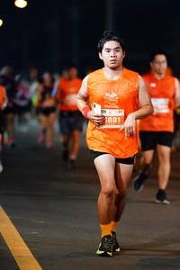 BIB: 1881
                            <button type="button" onclick="openModal(14839351)" class="btn btn-primary btn-sm float-right btn-popup" data-toggle="modal" data-target=".modal-high-quality">
                        <i class="fas fa-shopping-cart"></i> Add to Cart
                    </button>
                                            <button type="button" onclick="isThisMe(14839351, true)" class="btn btn-success btn-sm float-right btn-popup btn-isme hidden" data-toggle="tooltip" data-placement="bottom" title="นี่คือรูปของคุณใช่ไหม คลิกที่นี่เพื่อเอาเข้าอัลบั้ม">
                        <i class="fas fa-plus"></i> Add to album
                    </button>
                    <button type="button" onclick="isThisMe(14839351, false)" class="btn btn-warning btn-sm float-right btn-popup btn-isnotme hidden">
                        <i class="fas fa-ban"></i> Remove from album
                    </button>