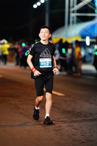 BIB: 95071
                            <button type="button" onclick="openModal(14696150)" class="btn btn-primary btn-sm float-right btn-popup" data-toggle="modal" data-target=".modal-high-quality">
                        <i class="fas fa-shopping-cart"></i> Add to Cart
                    </button>
                                            <button type="button" onclick="isThisMe(14696150, true)" class="btn btn-success btn-sm float-right btn-popup btn-isme hidden" data-toggle="tooltip" data-placement="bottom" title="นี่คือรูปของคุณใช่ไหม คลิกที่นี่เพื่อเอาเข้าอัลบั้ม">
                        <i class="fas fa-plus"></i> Add to album
                    </button>
                    <button type="button" onclick="isThisMe(14696150, false)" class="btn btn-warning btn-sm float-right btn-popup btn-isnotme hidden">
                        <i class="fas fa-ban"></i> Remove from album
                    </button>