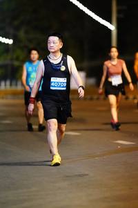 BIB: 40709
                            <button type="button" onclick="openModal(15043518)" class="btn btn-primary btn-sm float-right btn-popup" data-toggle="modal" data-target=".modal-high-quality">
                        <i class="fas fa-shopping-cart"></i> Add to Cart
                    </button>
                                            <button type="button" onclick="isThisMe(15043518, true)" class="btn btn-success btn-sm float-right btn-popup btn-isme hidden" data-toggle="tooltip" data-placement="bottom" title="นี่คือรูปของคุณใช่ไหม คลิกที่นี่เพื่อเอาเข้าอัลบั้ม">
                        <i class="fas fa-plus"></i> Add to album
                    </button>
                    <button type="button" onclick="isThisMe(15043518, false)" class="btn btn-warning btn-sm float-right btn-popup btn-isnotme hidden">
                        <i class="fas fa-ban"></i> Remove from album
                    </button>