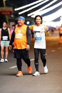 BIB: 25061, 45112
                            <button type="button" onclick="openModal(15022922)" class="btn btn-primary btn-sm float-right btn-popup" data-toggle="modal" data-target=".modal-high-quality">
                        <i class="fas fa-shopping-cart"></i> Add to Cart
                    </button>
                                            <button type="button" onclick="isThisMe(15022922, true)" class="btn btn-success btn-sm float-right btn-popup btn-isme hidden" data-toggle="tooltip" data-placement="bottom" title="นี่คือรูปของคุณใช่ไหม คลิกที่นี่เพื่อเอาเข้าอัลบั้ม">
                        <i class="fas fa-plus"></i> Add to album
                    </button>
                    <button type="button" onclick="isThisMe(15022922, false)" class="btn btn-warning btn-sm float-right btn-popup btn-isnotme hidden">
                        <i class="fas fa-ban"></i> Remove from album
                    </button>
