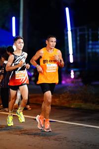 BIB: 25043, 25627
                            <button type="button" onclick="openModal(14741553)" class="btn btn-primary btn-sm float-right btn-popup" data-toggle="modal" data-target=".modal-high-quality">
                        <i class="fas fa-shopping-cart"></i> Add to Cart
                    </button>
                                            <button type="button" onclick="isThisMe(14741553, true)" class="btn btn-success btn-sm float-right btn-popup btn-isme hidden" data-toggle="tooltip" data-placement="bottom" title="นี่คือรูปของคุณใช่ไหม คลิกที่นี่เพื่อเอาเข้าอัลบั้ม">
                        <i class="fas fa-plus"></i> Add to album
                    </button>
                    <button type="button" onclick="isThisMe(14741553, false)" class="btn btn-warning btn-sm float-right btn-popup btn-isnotme hidden">
                        <i class="fas fa-ban"></i> Remove from album
                    </button>