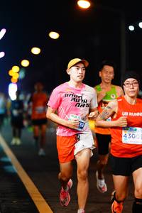 BIB: 4300
                            <button type="button" onclick="openModal(14567307)" class="btn btn-primary btn-sm float-right btn-popup" data-toggle="modal" data-target=".modal-high-quality">
                        <i class="fas fa-shopping-cart"></i> Add to Cart
                    </button>
                                            <button type="button" onclick="isThisMe(14567307, true)" class="btn btn-success btn-sm float-right btn-popup btn-isme hidden" data-toggle="tooltip" data-placement="bottom" title="นี่คือรูปของคุณใช่ไหม คลิกที่นี่เพื่อเอาเข้าอัลบั้ม">
                        <i class="fas fa-plus"></i> Add to album
                    </button>
                    <button type="button" onclick="isThisMe(14567307, false)" class="btn btn-warning btn-sm float-right btn-popup btn-isnotme hidden">
                        <i class="fas fa-ban"></i> Remove from album
                    </button>