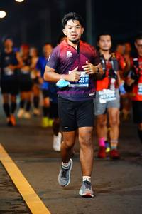 BIB: 251
                            <button type="button" onclick="openModal(14629527)" class="btn btn-primary btn-sm float-right btn-popup" data-toggle="modal" data-target=".modal-high-quality">
                        <i class="fas fa-shopping-cart"></i> Add to Cart
                    </button>
                                            <button type="button" onclick="isThisMe(14629527, true)" class="btn btn-success btn-sm float-right btn-popup btn-isme hidden" data-toggle="tooltip" data-placement="bottom" title="นี่คือรูปของคุณใช่ไหม คลิกที่นี่เพื่อเอาเข้าอัลบั้ม">
                        <i class="fas fa-plus"></i> Add to album
                    </button>
                    <button type="button" onclick="isThisMe(14629527, false)" class="btn btn-warning btn-sm float-right btn-popup btn-isnotme hidden">
                        <i class="fas fa-ban"></i> Remove from album
                    </button>