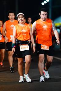 BIB: 21201, 23165
                            <button type="button" onclick="openModal(14923417)" class="btn btn-primary btn-sm float-right btn-popup" data-toggle="modal" data-target=".modal-high-quality">
                        <i class="fas fa-shopping-cart"></i> Add to Cart
                    </button>
                                            <button type="button" onclick="isThisMe(14923417, true)" class="btn btn-success btn-sm float-right btn-popup btn-isme hidden" data-toggle="tooltip" data-placement="bottom" title="นี่คือรูปของคุณใช่ไหม คลิกที่นี่เพื่อเอาเข้าอัลบั้ม">
                        <i class="fas fa-plus"></i> Add to album
                    </button>
                    <button type="button" onclick="isThisMe(14923417, false)" class="btn btn-warning btn-sm float-right btn-popup btn-isnotme hidden">
                        <i class="fas fa-ban"></i> Remove from album
                    </button>