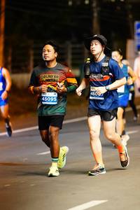 BIB: 460, 45095
                            <button type="button" onclick="openModal(15025862)" class="btn btn-primary btn-sm float-right btn-popup" data-toggle="modal" data-target=".modal-high-quality">
                        <i class="fas fa-shopping-cart"></i> Add to Cart
                    </button>
                                            <button type="button" onclick="isThisMe(15025862, true)" class="btn btn-success btn-sm float-right btn-popup btn-isme hidden" data-toggle="tooltip" data-placement="bottom" title="นี่คือรูปของคุณใช่ไหม คลิกที่นี่เพื่อเอาเข้าอัลบั้ม">
                        <i class="fas fa-plus"></i> Add to album
                    </button>
                    <button type="button" onclick="isThisMe(15025862, false)" class="btn btn-warning btn-sm float-right btn-popup btn-isnotme hidden">
                        <i class="fas fa-ban"></i> Remove from album
                    </button>