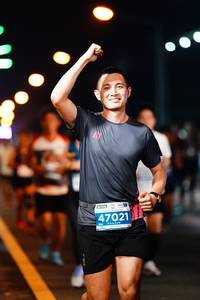 BIB: 47021
                            <button type="button" onclick="openModal(14588599)" class="btn btn-primary btn-sm float-right btn-popup" data-toggle="modal" data-target=".modal-high-quality">
                        <i class="fas fa-shopping-cart"></i> Add to Cart
                    </button>
                                            <button type="button" onclick="isThisMe(14588599, true)" class="btn btn-success btn-sm float-right btn-popup btn-isme hidden" data-toggle="tooltip" data-placement="bottom" title="นี่คือรูปของคุณใช่ไหม คลิกที่นี่เพื่อเอาเข้าอัลบั้ม">
                        <i class="fas fa-plus"></i> Add to album
                    </button>
                    <button type="button" onclick="isThisMe(14588599, false)" class="btn btn-warning btn-sm float-right btn-popup btn-isnotme hidden">
                        <i class="fas fa-ban"></i> Remove from album
                    </button>