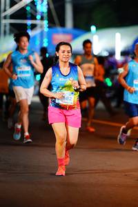 BIB: 93118
                            <button type="button" onclick="openModal(14412673)" class="btn btn-primary btn-sm float-right btn-popup" data-toggle="modal" data-target=".modal-high-quality">
                        <i class="fas fa-shopping-cart"></i> Add to Cart
                    </button>
                                            <button type="button" onclick="isThisMe(14412673, true)" class="btn btn-success btn-sm float-right btn-popup btn-isme hidden" data-toggle="tooltip" data-placement="bottom" title="นี่คือรูปของคุณใช่ไหม คลิกที่นี่เพื่อเอาเข้าอัลบั้ม">
                        <i class="fas fa-plus"></i> Add to album
                    </button>
                    <button type="button" onclick="isThisMe(14412673, false)" class="btn btn-warning btn-sm float-right btn-popup btn-isnotme hidden">
                        <i class="fas fa-ban"></i> Remove from album
                    </button>