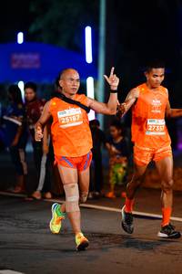 BIB: 25187, 27357
                            <button type="button" onclick="openModal(14750136)" class="btn btn-primary btn-sm float-right btn-popup" data-toggle="modal" data-target=".modal-high-quality">
                        <i class="fas fa-shopping-cart"></i> Add to Cart
                    </button>
                                            <button type="button" onclick="isThisMe(14750136, true)" class="btn btn-success btn-sm float-right btn-popup btn-isme hidden" data-toggle="tooltip" data-placement="bottom" title="นี่คือรูปของคุณใช่ไหม คลิกที่นี่เพื่อเอาเข้าอัลบั้ม">
                        <i class="fas fa-plus"></i> Add to album
                    </button>
                    <button type="button" onclick="isThisMe(14750136, false)" class="btn btn-warning btn-sm float-right btn-popup btn-isnotme hidden">
                        <i class="fas fa-ban"></i> Remove from album
                    </button>