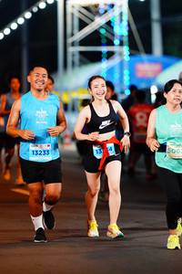 BIB: 13233, 1506
                            <button type="button" onclick="openModal(14413722)" class="btn btn-primary btn-sm float-right btn-popup" data-toggle="modal" data-target=".modal-high-quality">
                        <i class="fas fa-shopping-cart"></i> Add to Cart
                    </button>
                                            <button type="button" onclick="isThisMe(14413722, true)" class="btn btn-success btn-sm float-right btn-popup btn-isme hidden" data-toggle="tooltip" data-placement="bottom" title="นี่คือรูปของคุณใช่ไหม คลิกที่นี่เพื่อเอาเข้าอัลบั้ม">
                        <i class="fas fa-plus"></i> Add to album
                    </button>
                    <button type="button" onclick="isThisMe(14413722, false)" class="btn btn-warning btn-sm float-right btn-popup btn-isnotme hidden">
                        <i class="fas fa-ban"></i> Remove from album
                    </button>
