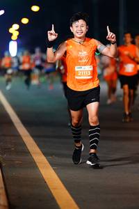 BIB: 21113
                            <button type="button" onclick="openModal(14826099)" class="btn btn-primary btn-sm float-right btn-popup" data-toggle="modal" data-target=".modal-high-quality">
                        <i class="fas fa-shopping-cart"></i> Add to Cart
                    </button>
                                            <button type="button" onclick="isThisMe(14826099, true)" class="btn btn-success btn-sm float-right btn-popup btn-isme hidden" data-toggle="tooltip" data-placement="bottom" title="นี่คือรูปของคุณใช่ไหม คลิกที่นี่เพื่อเอาเข้าอัลบั้ม">
                        <i class="fas fa-plus"></i> Add to album
                    </button>
                    <button type="button" onclick="isThisMe(14826099, false)" class="btn btn-warning btn-sm float-right btn-popup btn-isnotme hidden">
                        <i class="fas fa-ban"></i> Remove from album
                    </button>