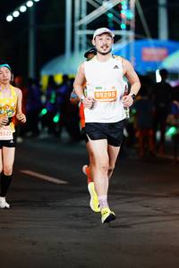 BIB: 95295, 3522
                            <button type="button" onclick="openModal(14806097)" class="btn btn-primary btn-sm float-right btn-popup" data-toggle="modal" data-target=".modal-high-quality">
                        <i class="fas fa-shopping-cart"></i> Add to Cart
                    </button>
                                            <button type="button" onclick="isThisMe(14806097, true)" class="btn btn-success btn-sm float-right btn-popup btn-isme hidden" data-toggle="tooltip" data-placement="bottom" title="นี่คือรูปของคุณใช่ไหม คลิกที่นี่เพื่อเอาเข้าอัลบั้ม">
                        <i class="fas fa-plus"></i> Add to album
                    </button>
                    <button type="button" onclick="isThisMe(14806097, false)" class="btn btn-warning btn-sm float-right btn-popup btn-isnotme hidden">
                        <i class="fas fa-ban"></i> Remove from album
                    </button>