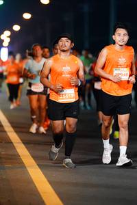 BIB: 25913
                            <button type="button" onclick="openModal(14845591)" class="btn btn-primary btn-sm float-right btn-popup" data-toggle="modal" data-target=".modal-high-quality">
                        <i class="fas fa-shopping-cart"></i> Add to Cart
                    </button>
                                            <button type="button" onclick="isThisMe(14845591, true)" class="btn btn-success btn-sm float-right btn-popup btn-isme hidden" data-toggle="tooltip" data-placement="bottom" title="นี่คือรูปของคุณใช่ไหม คลิกที่นี่เพื่อเอาเข้าอัลบั้ม">
                        <i class="fas fa-plus"></i> Add to album
                    </button>
                    <button type="button" onclick="isThisMe(14845591, false)" class="btn btn-warning btn-sm float-right btn-popup btn-isnotme hidden">
                        <i class="fas fa-ban"></i> Remove from album
                    </button>