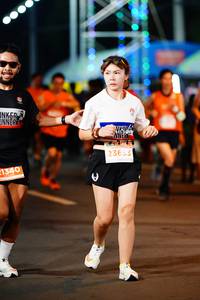 BIB: 23653, 1340
                            <button type="button" onclick="openModal(14825173)" class="btn btn-primary btn-sm float-right btn-popup" data-toggle="modal" data-target=".modal-high-quality">
                        <i class="fas fa-shopping-cart"></i> Add to Cart
                    </button>
                                            <button type="button" onclick="isThisMe(14825173, true)" class="btn btn-success btn-sm float-right btn-popup btn-isme hidden" data-toggle="tooltip" data-placement="bottom" title="นี่คือรูปของคุณใช่ไหม คลิกที่นี่เพื่อเอาเข้าอัลบั้ม">
                        <i class="fas fa-plus"></i> Add to album
                    </button>
                    <button type="button" onclick="isThisMe(14825173, false)" class="btn btn-warning btn-sm float-right btn-popup btn-isnotme hidden">
                        <i class="fas fa-ban"></i> Remove from album
                    </button>