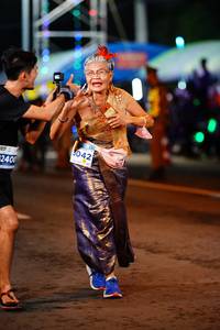 BIB: 3042, 2400
                            <button type="button" onclick="openModal(14696894)" class="btn btn-primary btn-sm float-right btn-popup" data-toggle="modal" data-target=".modal-high-quality">
                        <i class="fas fa-shopping-cart"></i> Add to Cart
                    </button>
                                            <button type="button" onclick="isThisMe(14696894, true)" class="btn btn-success btn-sm float-right btn-popup btn-isme hidden" data-toggle="tooltip" data-placement="bottom" title="นี่คือรูปของคุณใช่ไหม คลิกที่นี่เพื่อเอาเข้าอัลบั้ม">
                        <i class="fas fa-plus"></i> Add to album
                    </button>
                    <button type="button" onclick="isThisMe(14696894, false)" class="btn btn-warning btn-sm float-right btn-popup btn-isnotme hidden">
                        <i class="fas fa-ban"></i> Remove from album
                    </button>