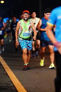 BIB: 40293
                            <button type="button" onclick="openModal(14634373)" class="btn btn-primary btn-sm float-right btn-popup" data-toggle="modal" data-target=".modal-high-quality">
                        <i class="fas fa-shopping-cart"></i> Add to Cart
                    </button>
                                            <button type="button" onclick="isThisMe(14634373, true)" class="btn btn-success btn-sm float-right btn-popup btn-isme hidden" data-toggle="tooltip" data-placement="bottom" title="นี่คือรูปของคุณใช่ไหม คลิกที่นี่เพื่อเอาเข้าอัลบั้ม">
                        <i class="fas fa-plus"></i> Add to album
                    </button>
                    <button type="button" onclick="isThisMe(14634373, false)" class="btn btn-warning btn-sm float-right btn-popup btn-isnotme hidden">
                        <i class="fas fa-ban"></i> Remove from album
                    </button>