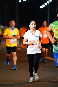 BIB: 0332, 29143
                            <button type="button" onclick="openModal(14820522)" class="btn btn-primary btn-sm float-right btn-popup" data-toggle="modal" data-target=".modal-high-quality">
                        <i class="fas fa-shopping-cart"></i> Add to Cart
                    </button>
                                            <button type="button" onclick="isThisMe(14820522, true)" class="btn btn-success btn-sm float-right btn-popup btn-isme hidden" data-toggle="tooltip" data-placement="bottom" title="นี่คือรูปของคุณใช่ไหม คลิกที่นี่เพื่อเอาเข้าอัลบั้ม">
                        <i class="fas fa-plus"></i> Add to album
                    </button>
                    <button type="button" onclick="isThisMe(14820522, false)" class="btn btn-warning btn-sm float-right btn-popup btn-isnotme hidden">
                        <i class="fas fa-ban"></i> Remove from album
                    </button>