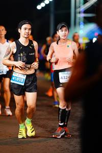 BIB: 41813, 4324
                            <button type="button" onclick="openModal(14626946)" class="btn btn-primary btn-sm float-right btn-popup" data-toggle="modal" data-target=".modal-high-quality">
                        <i class="fas fa-shopping-cart"></i> Add to Cart
                    </button>
                                            <button type="button" onclick="isThisMe(14626946, true)" class="btn btn-success btn-sm float-right btn-popup btn-isme hidden" data-toggle="tooltip" data-placement="bottom" title="นี่คือรูปของคุณใช่ไหม คลิกที่นี่เพื่อเอาเข้าอัลบั้ม">
                        <i class="fas fa-plus"></i> Add to album
                    </button>
                    <button type="button" onclick="isThisMe(14626946, false)" class="btn btn-warning btn-sm float-right btn-popup btn-isnotme hidden">
                        <i class="fas fa-ban"></i> Remove from album
                    </button>