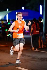 BIB: 220
                            <button type="button" onclick="openModal(14743436)" class="btn btn-primary btn-sm float-right btn-popup" data-toggle="modal" data-target=".modal-high-quality">
                        <i class="fas fa-shopping-cart"></i> Add to Cart
                    </button>
                                            <button type="button" onclick="isThisMe(14743436, true)" class="btn btn-success btn-sm float-right btn-popup btn-isme hidden" data-toggle="tooltip" data-placement="bottom" title="นี่คือรูปของคุณใช่ไหม คลิกที่นี่เพื่อเอาเข้าอัลบั้ม">
                        <i class="fas fa-plus"></i> Add to album
                    </button>
                    <button type="button" onclick="isThisMe(14743436, false)" class="btn btn-warning btn-sm float-right btn-popup btn-isnotme hidden">
                        <i class="fas fa-ban"></i> Remove from album
                    </button>