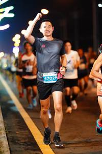 BIB: 4702, 
                            <button type="button" onclick="openModal(14588530)" class="btn btn-primary btn-sm float-right btn-popup" data-toggle="modal" data-target=".modal-high-quality">
                        <i class="fas fa-shopping-cart"></i> Add to Cart
                    </button>
                                            <button type="button" onclick="isThisMe(14588530, true)" class="btn btn-success btn-sm float-right btn-popup btn-isme hidden" data-toggle="tooltip" data-placement="bottom" title="นี่คือรูปของคุณใช่ไหม คลิกที่นี่เพื่อเอาเข้าอัลบั้ม">
                        <i class="fas fa-plus"></i> Add to album
                    </button>
                    <button type="button" onclick="isThisMe(14588530, false)" class="btn btn-warning btn-sm float-right btn-popup btn-isnotme hidden">
                        <i class="fas fa-ban"></i> Remove from album
                    </button>