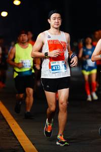 BIB: 413
                            <button type="button" onclick="openModal(14632127)" class="btn btn-primary btn-sm float-right btn-popup" data-toggle="modal" data-target=".modal-high-quality">
                        <i class="fas fa-shopping-cart"></i> Add to Cart
                    </button>
                                            <button type="button" onclick="isThisMe(14632127, true)" class="btn btn-success btn-sm float-right btn-popup btn-isme hidden" data-toggle="tooltip" data-placement="bottom" title="นี่คือรูปของคุณใช่ไหม คลิกที่นี่เพื่อเอาเข้าอัลบั้ม">
                        <i class="fas fa-plus"></i> Add to album
                    </button>
                    <button type="button" onclick="isThisMe(14632127, false)" class="btn btn-warning btn-sm float-right btn-popup btn-isnotme hidden">
                        <i class="fas fa-ban"></i> Remove from album
                    </button>