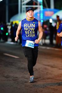 BIB: 1082
                            <button type="button" onclick="openModal(14693000)" class="btn btn-primary btn-sm float-right btn-popup" data-toggle="modal" data-target=".modal-high-quality">
                        <i class="fas fa-shopping-cart"></i> Add to Cart
                    </button>
                                            <button type="button" onclick="isThisMe(14693000, true)" class="btn btn-success btn-sm float-right btn-popup btn-isme hidden" data-toggle="tooltip" data-placement="bottom" title="นี่คือรูปของคุณใช่ไหม คลิกที่นี่เพื่อเอาเข้าอัลบั้ม">
                        <i class="fas fa-plus"></i> Add to album
                    </button>
                    <button type="button" onclick="isThisMe(14693000, false)" class="btn btn-warning btn-sm float-right btn-popup btn-isnotme hidden">
                        <i class="fas fa-ban"></i> Remove from album
                    </button>