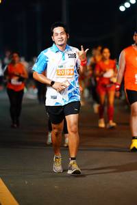 BIB: 20199
                            <button type="button" onclick="openModal(14948299)" class="btn btn-primary btn-sm float-right btn-popup" data-toggle="modal" data-target=".modal-high-quality">
                        <i class="fas fa-shopping-cart"></i> Add to Cart
                    </button>
                                            <button type="button" onclick="isThisMe(14948299, true)" class="btn btn-success btn-sm float-right btn-popup btn-isme hidden" data-toggle="tooltip" data-placement="bottom" title="นี่คือรูปของคุณใช่ไหม คลิกที่นี่เพื่อเอาเข้าอัลบั้ม">
                        <i class="fas fa-plus"></i> Add to album
                    </button>
                    <button type="button" onclick="isThisMe(14948299, false)" class="btn btn-warning btn-sm float-right btn-popup btn-isnotme hidden">
                        <i class="fas fa-ban"></i> Remove from album
                    </button>