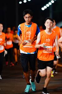 BIB: 1557, 25649
                            <button type="button" onclick="openModal(14942013)" class="btn btn-primary btn-sm float-right btn-popup" data-toggle="modal" data-target=".modal-high-quality">
                        <i class="fas fa-shopping-cart"></i> Add to Cart
                    </button>
                                            <button type="button" onclick="isThisMe(14942013, true)" class="btn btn-success btn-sm float-right btn-popup btn-isme hidden" data-toggle="tooltip" data-placement="bottom" title="นี่คือรูปของคุณใช่ไหม คลิกที่นี่เพื่อเอาเข้าอัลบั้ม">
                        <i class="fas fa-plus"></i> Add to album
                    </button>
                    <button type="button" onclick="isThisMe(14942013, false)" class="btn btn-warning btn-sm float-right btn-popup btn-isnotme hidden">
                        <i class="fas fa-ban"></i> Remove from album
                    </button>